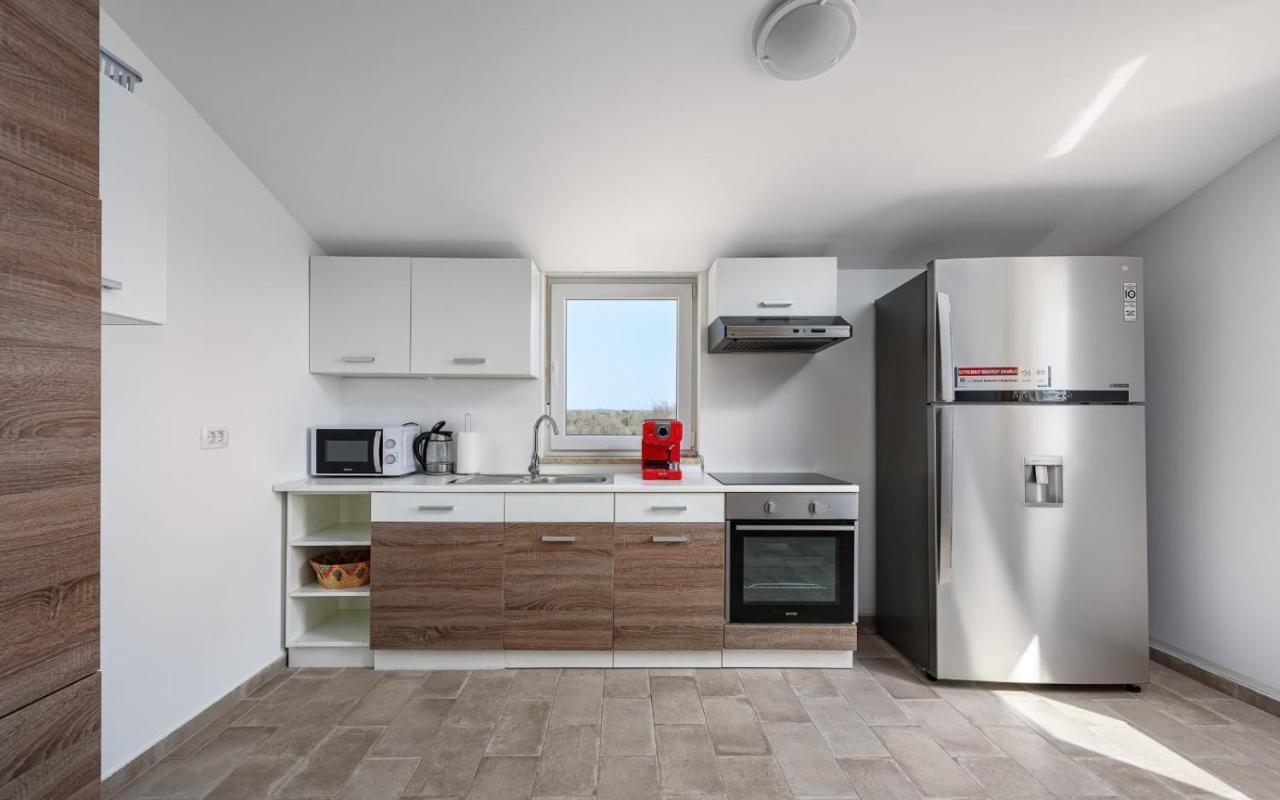 Apartments Valeria Divsici Exterior photo