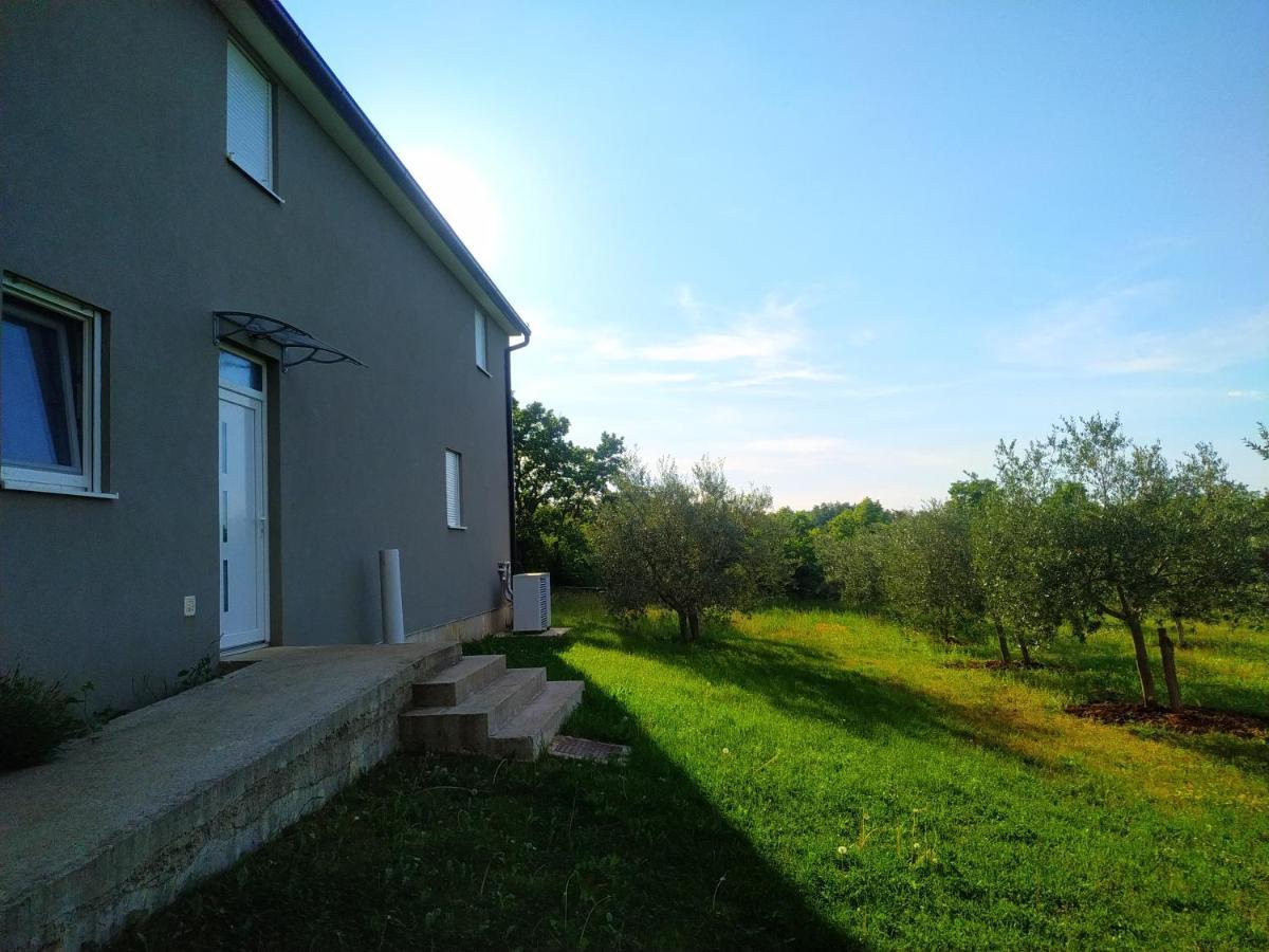 Apartments Valeria Divsici Exterior photo